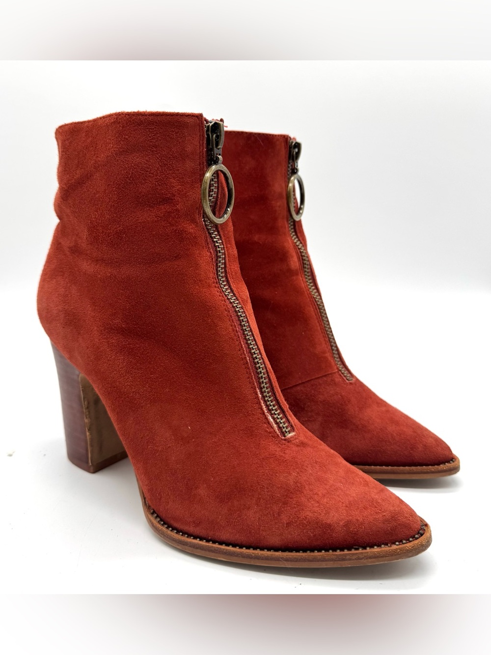 Chinese Laundry Burnt Orange Suede Pointed Toe Ankle Boots 6.5